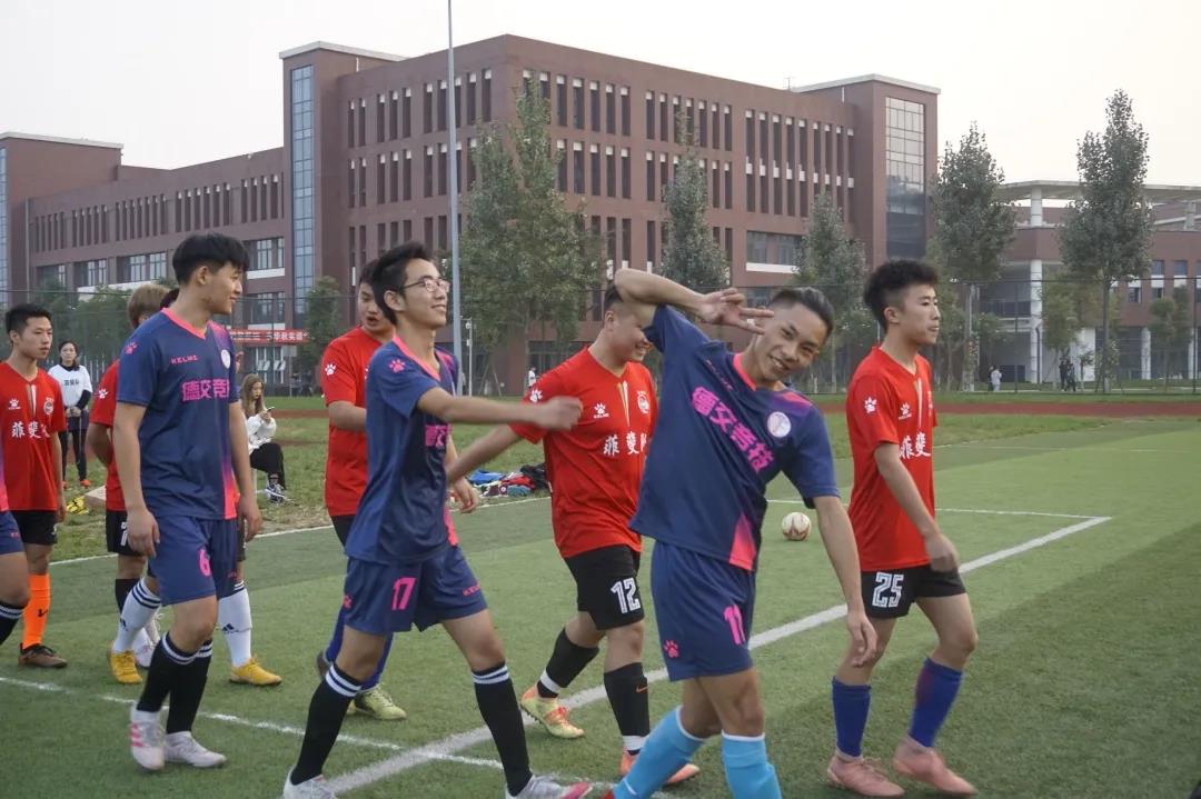 绿茵逐梦，球场争锋 | 2020迎新足球赛哨声正式吹响