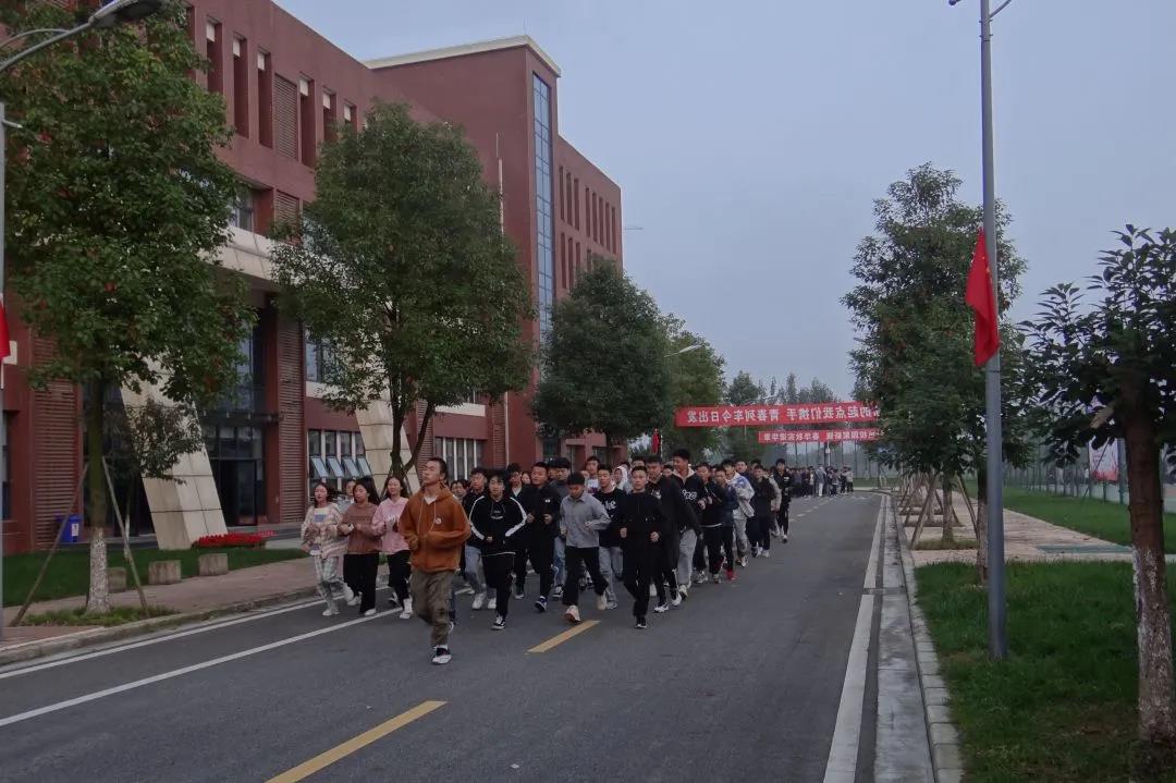 遇见交院 | 新生学子的晨与夜
