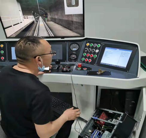 机电工程学院圆满完成实训设备季度检修工作